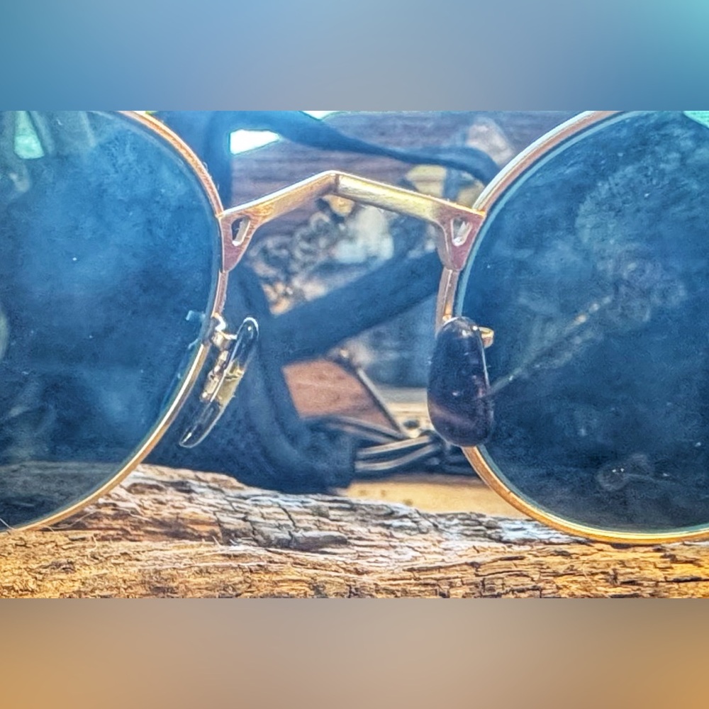 Vintage Oliver People LA Series Gold Aviator Sunglasses - Picture 11 of 12